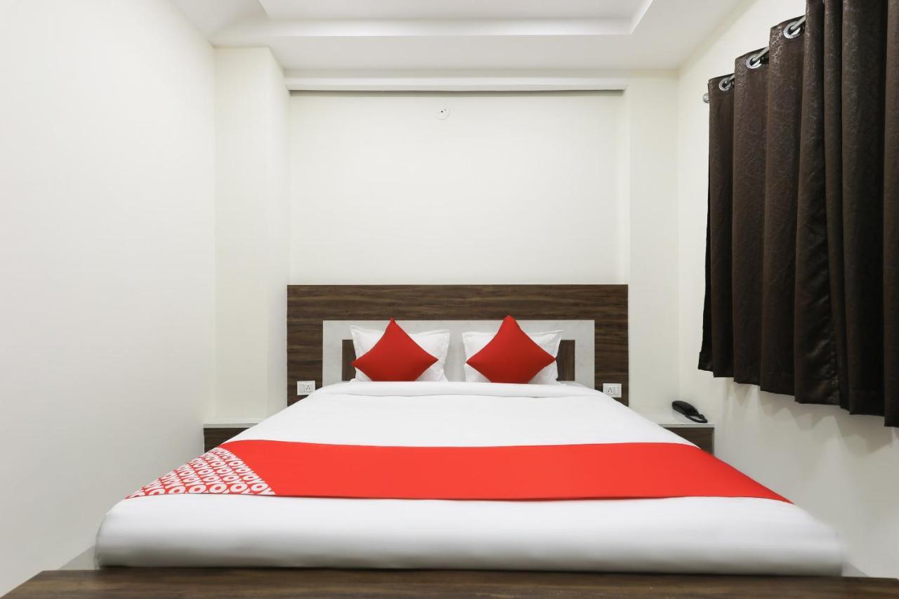 Hotel Oyo 60577 Sukhmani Residency Indore Zewnętrze zdjęcie