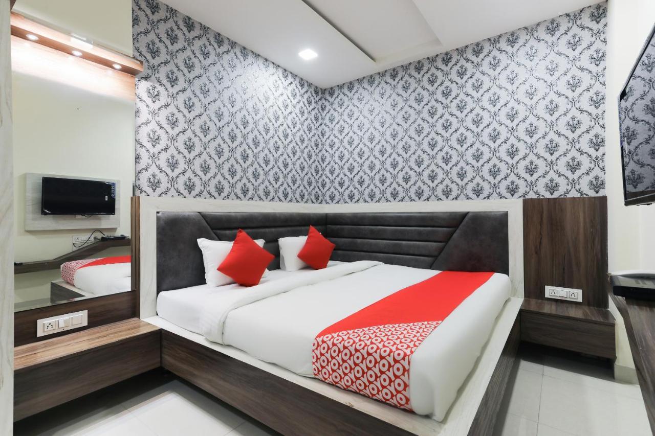 Hotel Oyo 60577 Sukhmani Residency Indore Zewnętrze zdjęcie