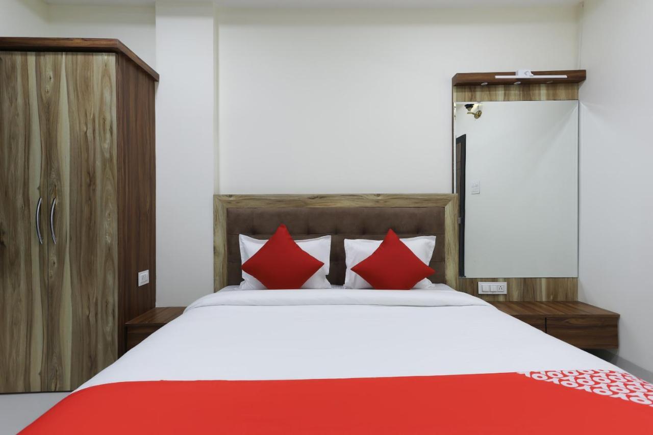 Hotel Oyo 60577 Sukhmani Residency Indore Zewnętrze zdjęcie